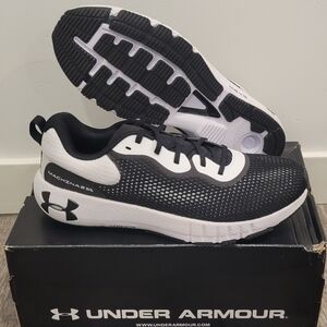 Under Armour HOVR Machina 2 SE 9.5 Men's Cross Trainer Black/White 3024738-001